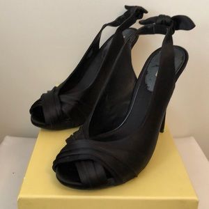Max Studio  Sling back heels
